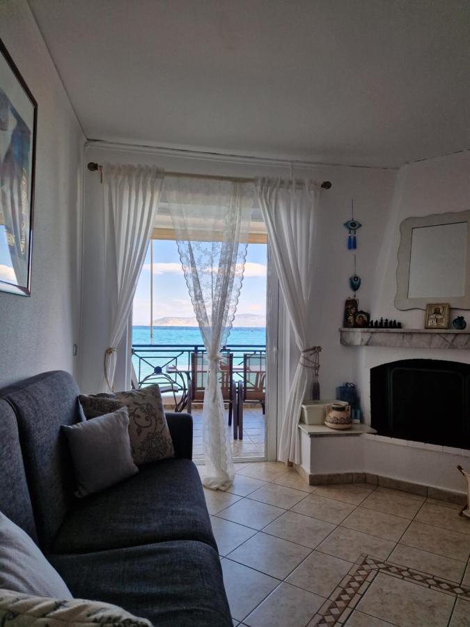 Korinthian Sea View Apartment Nerántza Exterior foto