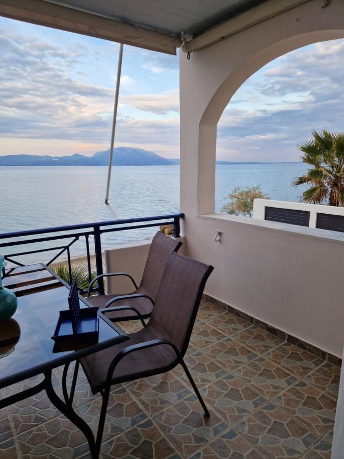 Korinthian Sea View Apartment Nerántza Exterior foto