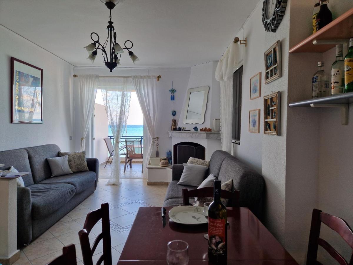 Korinthian Sea View Apartment Nerántza Exterior foto