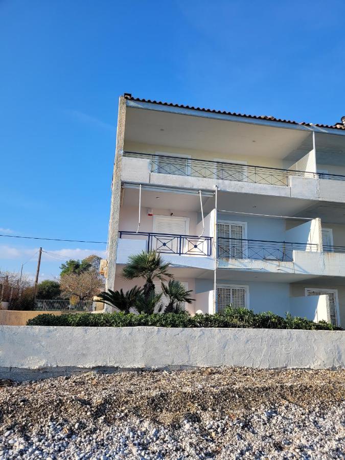 Korinthian Sea View Apartment Nerántza Exterior foto