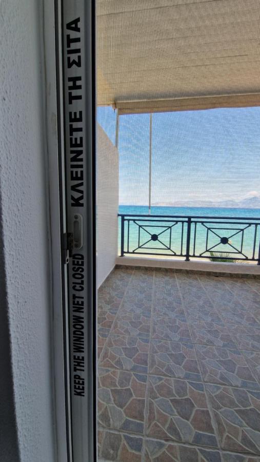 Korinthian Sea View Apartment Nerántza Exterior foto
